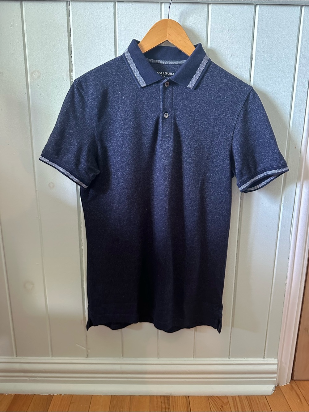 Banana Republic Factory Men's Navy Polo Shirt XS